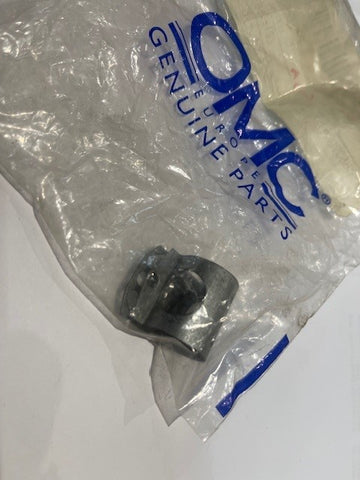 OMC Cobra Bracket, Capacitor 0908107