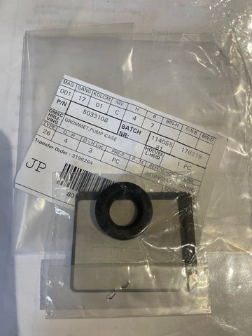 OMC Johnson Evinrude Grommet, Pump Case 5033108