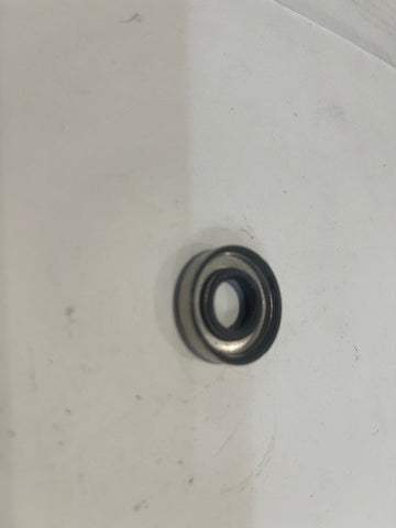 Evinrude Johnson Driveshaft Seal 0324639