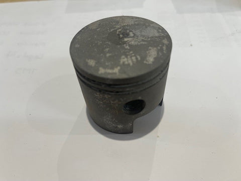 Yamaha Piston 0.97K 647-11631-01-97 Shop Soiled