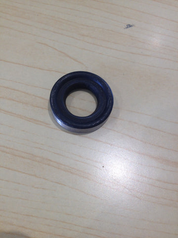 Johnson Evinrude Oil Retainer, Housing 0321459