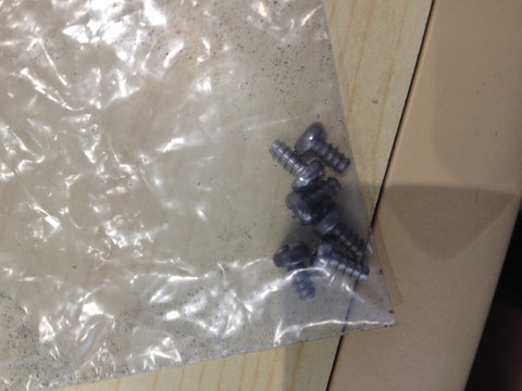 Johnson Evinrude Genuine Screw, Lock 0115364