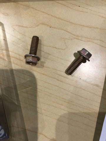 Screw 0308742