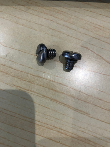 Screw 0309243
