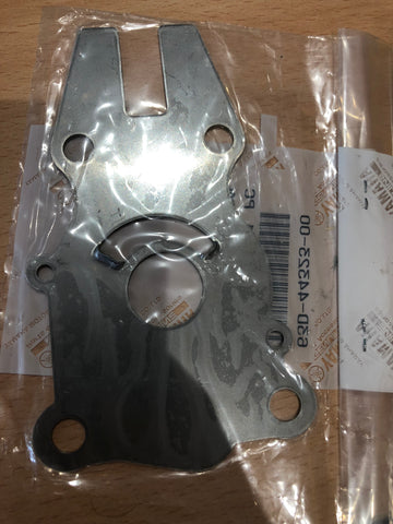 YAMAHA CARTRIDGE OUTER PLATE 63D-44323-0000