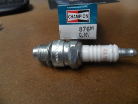 Evinrude Johnson Champion Spark Plug QL16V